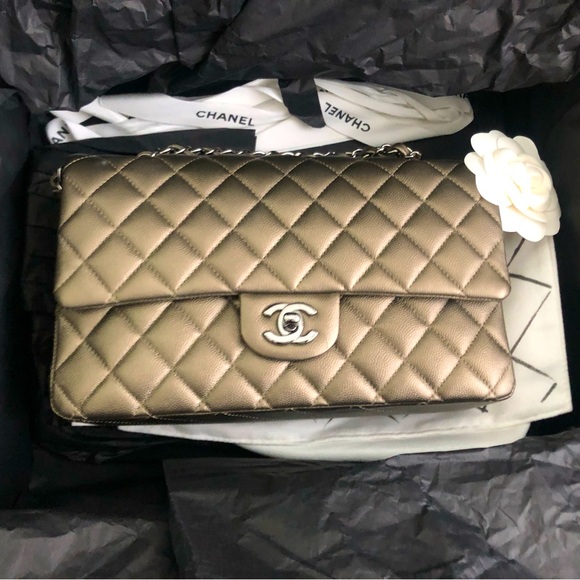 SOLD-Chanel Classic flap Bronze Medium - Picture 1 of 11